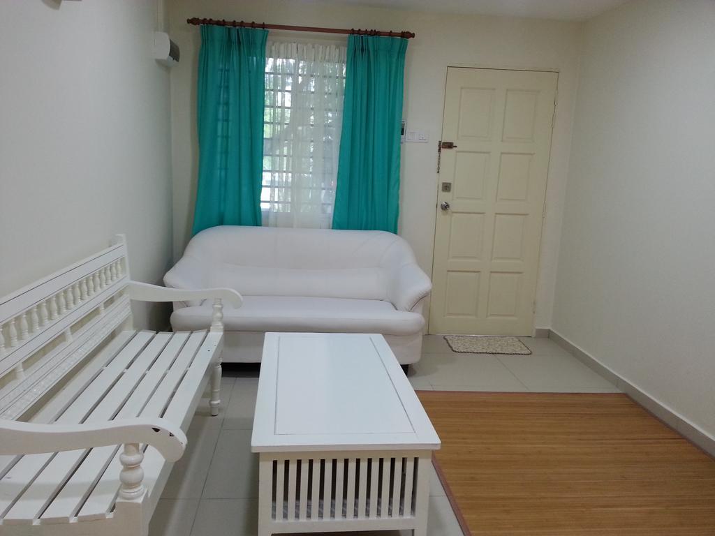 Homestay Farah Wangsa Maju Kl 쿠알라룸푸르 외부 사진