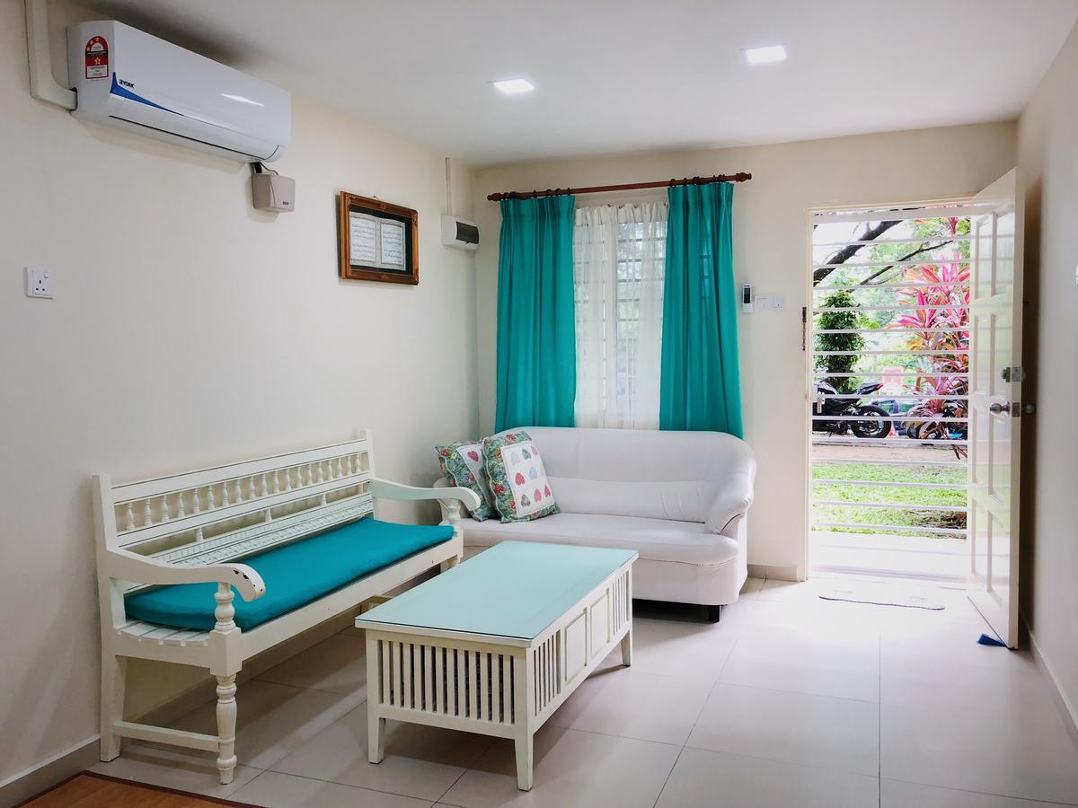 Homestay Farah Wangsa Maju Kl 쿠알라룸푸르 외부 사진